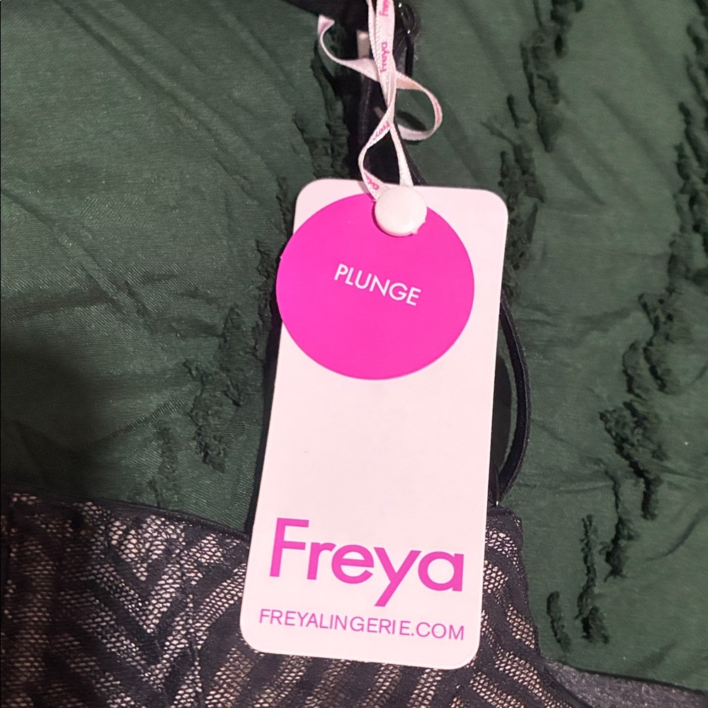 Freya Black Sheer Underwire Bra - Picture 3 of 7
